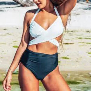 CUPSHE SUPER LOVE OREOS CROSS ONE-PIECE